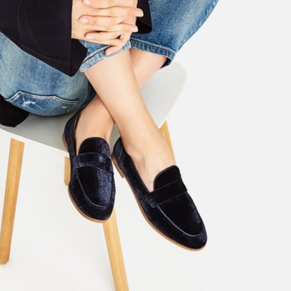 Blue velvet loafers